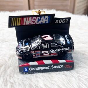 •Trevco• NASCAR 2001 Dated Collectible Ornament